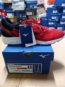 Mizuno Spark 5 Red Black Low Lace Up Mens Running Trainers K1GA200362