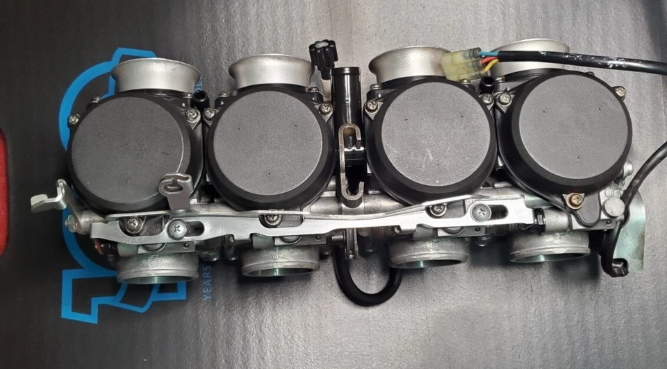 Servicio profesional de limpieza y reconstrucción de carburador 83-85 CB650SC NIGHTHAWK para Honda 650 Foto 3 de 4