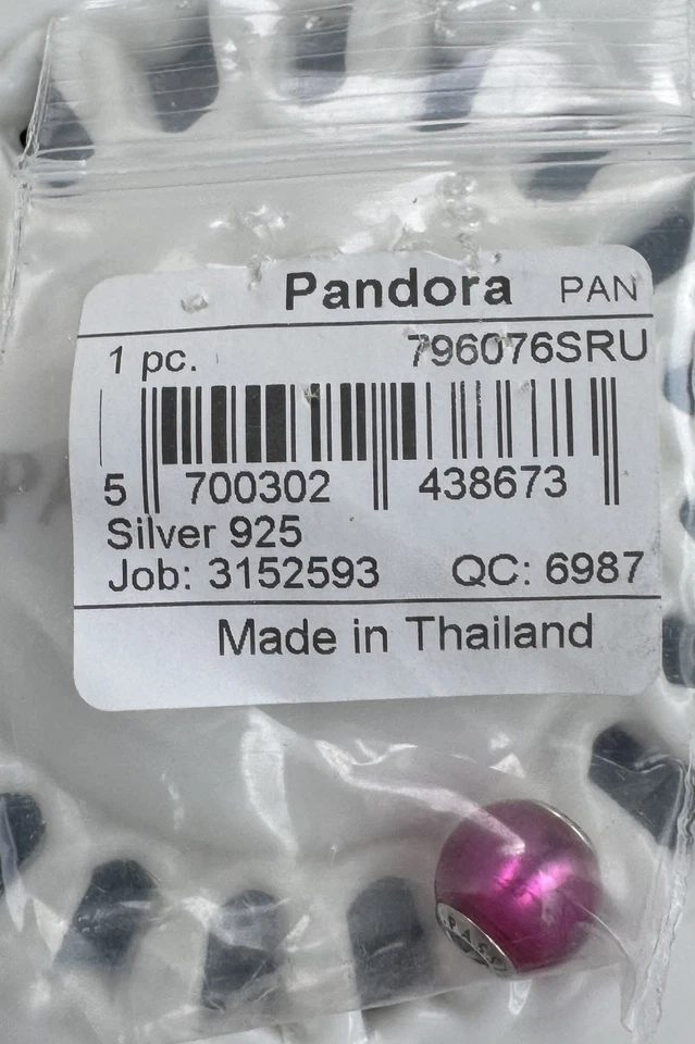 Auténtico Pandora ESENCIA Pasión Dije #7967007SRU Foto 4 de 4