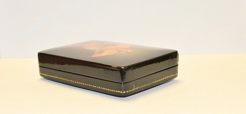 BOX *CARMEN* PAPIER-MACHE MINIATURE LACQUER PAINTING LAVROV, FEDOSKINO RUSSIA - Picture 5 of 9