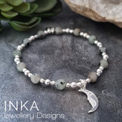 Sterling Silber Perlen Stapel Armband mit Kiwi Jaspis und 925 Mond Charm INKA