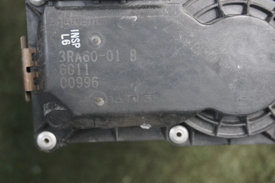 Nissan Sentra 2016 carrocería del acelerador 130.133 millas OEM 3RA6001 Foto 4 de 4