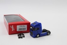 Herpa Iveco S-Way facelift Tractor 2axis, ultramarinblue No. 319461-002 1/87 /HN