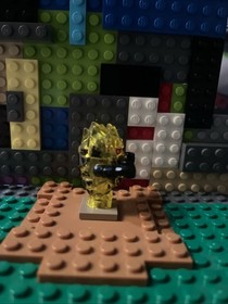 Lego Combustix trans yellow Rock Monster Power Miners minifigure 8188