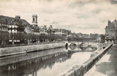 Besançon-les-bains - Die Anlegestelle, Brücke Satch , La Madeleine (Doubs)