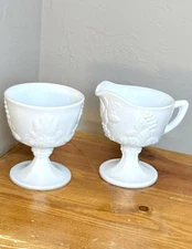 EUC Vintage Indiana Glass Colony Harvest Pedestal Cream Sugar