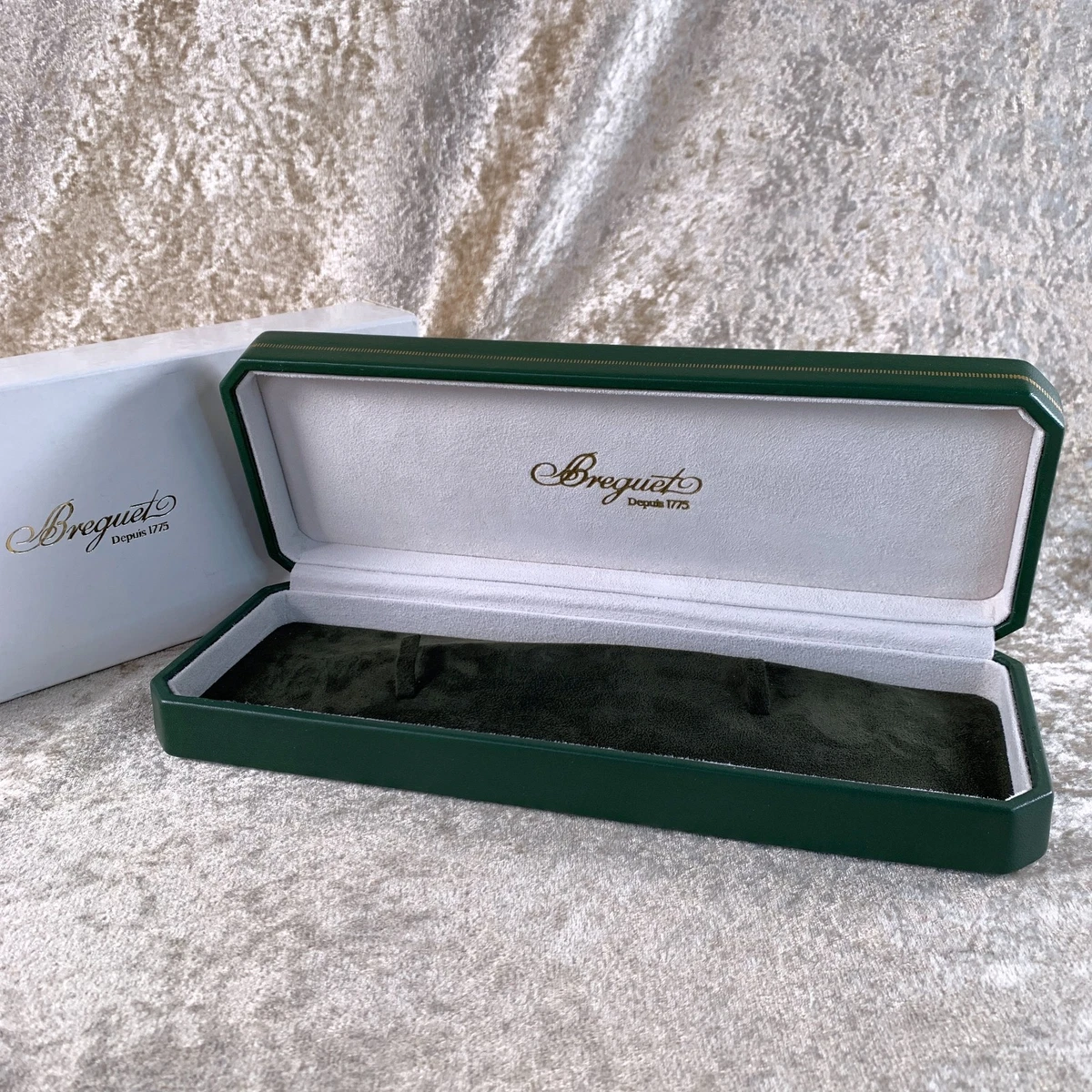 Boîte à Stylo BREGUET - Occasion, Un Coin Abîmé - Pour Collection Ou Rangement