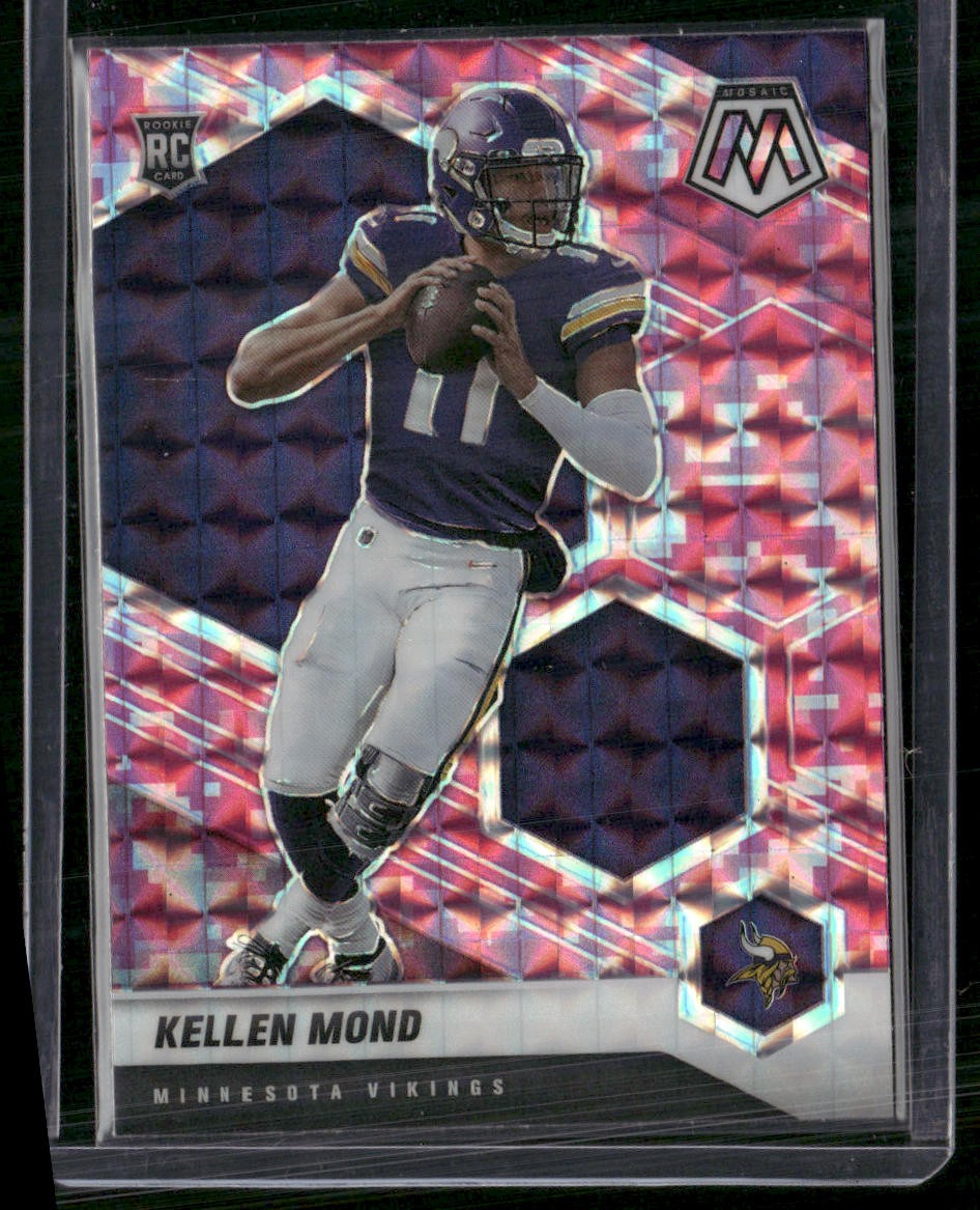 2021 Panini Mosaic #321 Kellen Mond Prizm Camo Pink