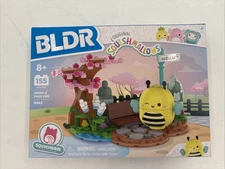 BLDR Squishmallows Squishbrik Sunny's Park Life Sunny the Bee Building Set NIB