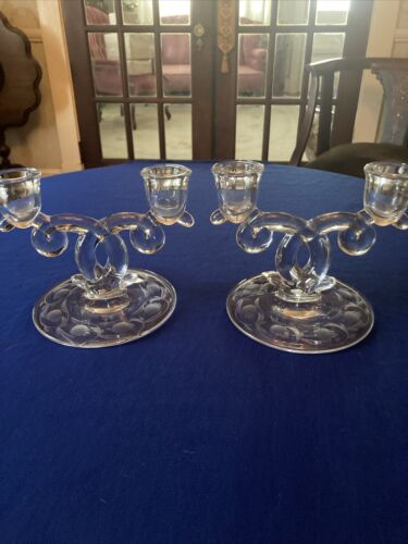 Pair of Vintage Double Arm Heisey Lariat Glass Co Double Candleholders Etched - Afbeelding 1 van 6