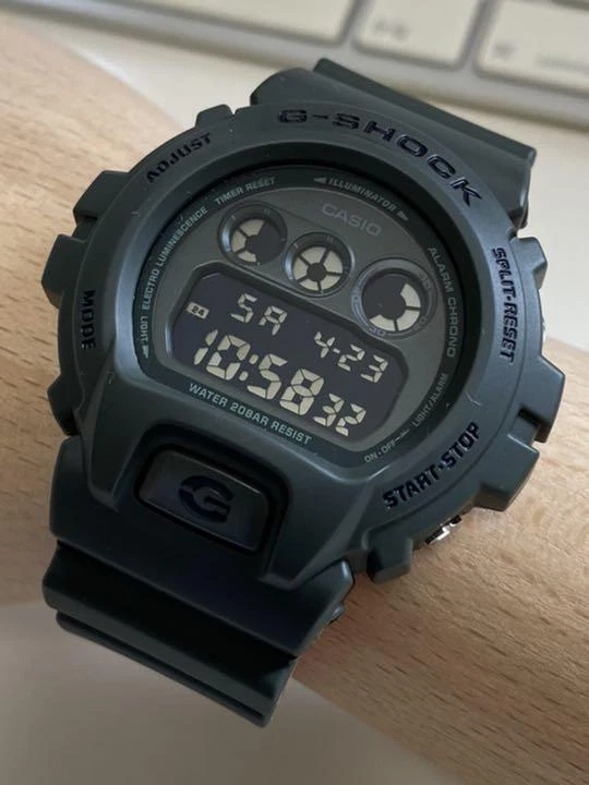 G-SHOCK/Military/Army Green/DW-6900//Inverted LCD XRKUNZ