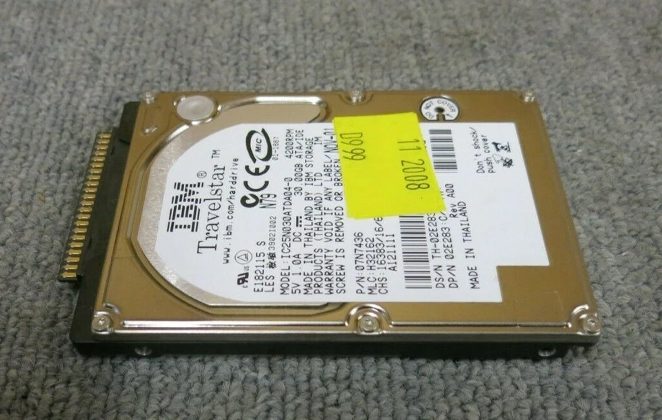 IBM TravelStar IC25N030ATDA04-0 07N7436 30GB 42000RPM 2MB ATA-100 2.5" HDD - Image 2 of 4