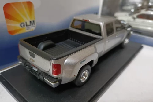 GLM 1/43 Resin car model Chevrolet Silverado 3500HD 4x4 Big Dooley Pick-Up 2011 - Picture 3 of 5