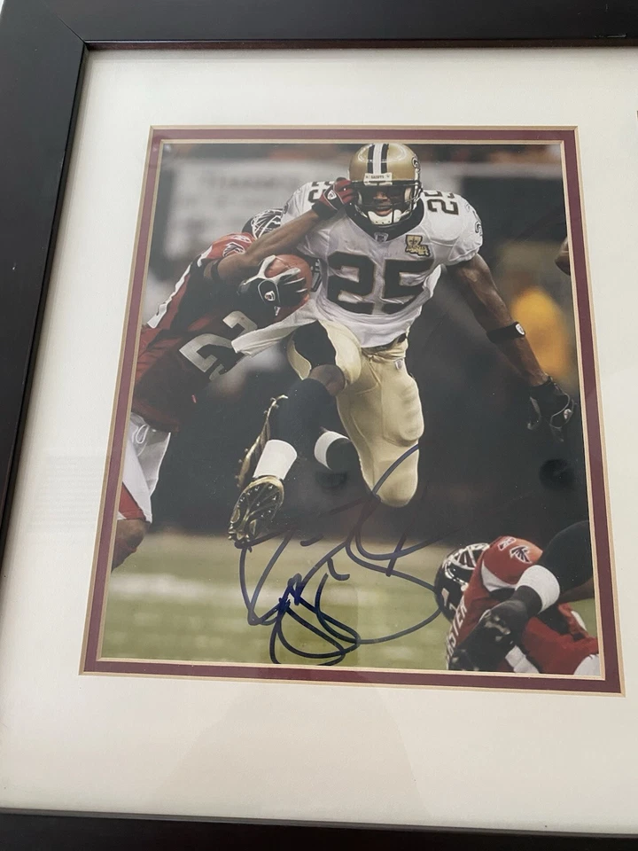 Спортивная иллюстрированная обложка с автографом Реджи Буша и Мэтта Лейнарта из НФЛ 2005 - Изображение 2 из 4