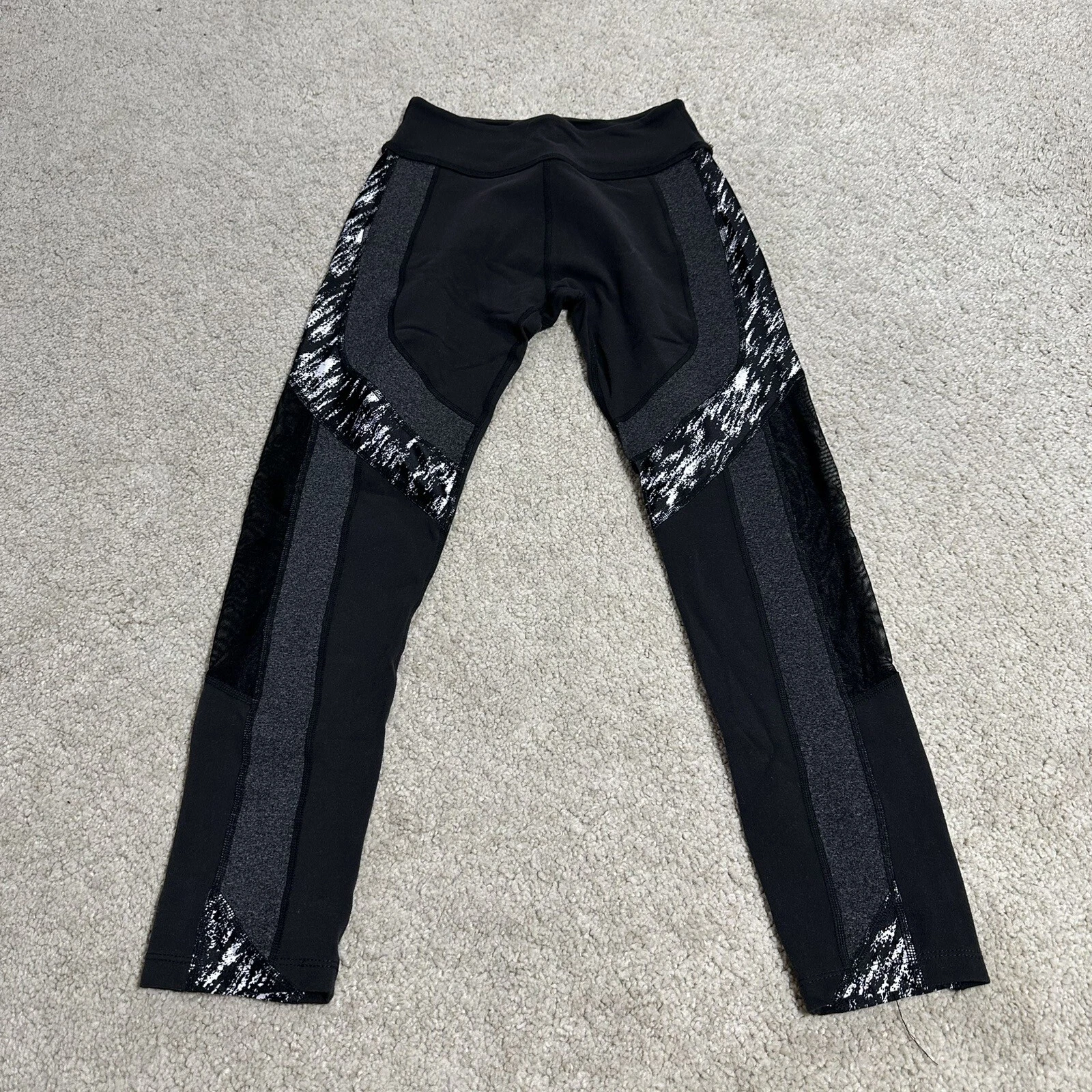 beyond-yoga limited edition gray stretch skinny crop leggings