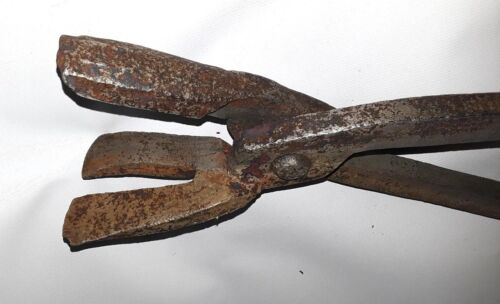 Wrought Blacksmith Iron Tongs Antique Large Hand Made FORGING NO Makers Mark - Picture 5 of 6