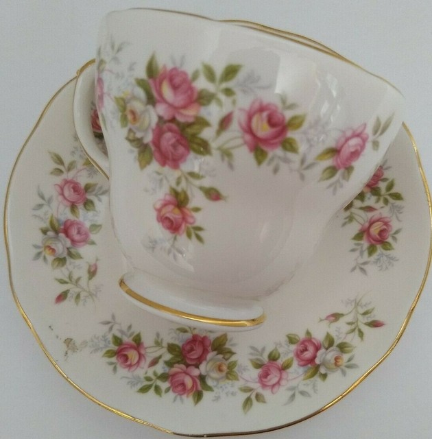 Duchess Bone China Tea Cup & Saucer Set June Bouquet 981 gold trim eBay