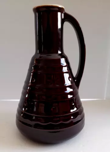 VINTAGE MARCREST  OVEN PROOF STONEWARE CARAFE PITCHER DAISIY AND DOT