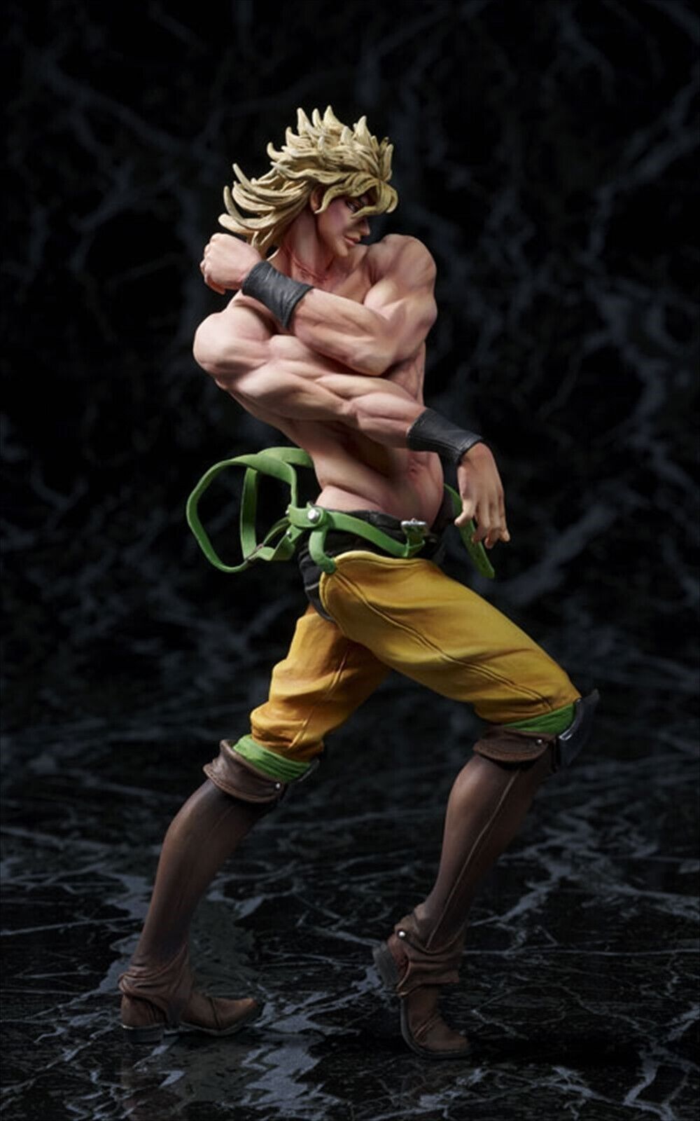 Giorno Giovanna (Limited Edition version) Statue Legend Jojo no Kimyou na  Bouken, Ougon no Kaze - Di molto bene