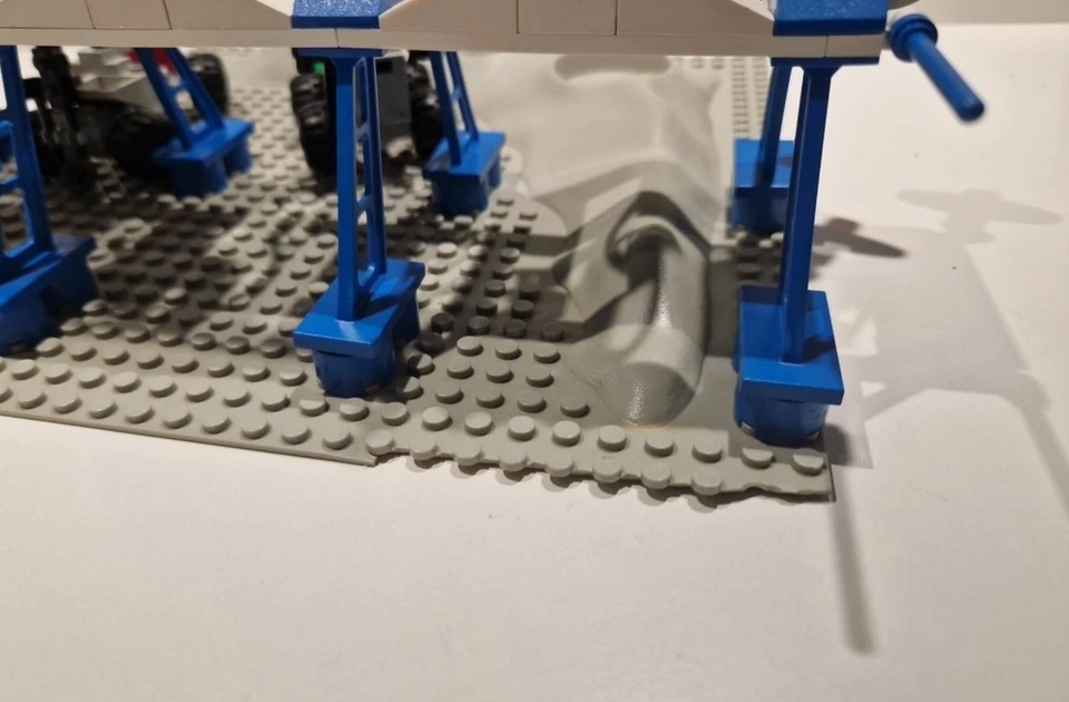 Lego 6930 Raum Supply Station - Verfärbt !! - Bild 3 von 4