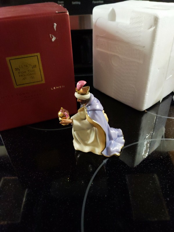 Lenox Little Town Of Bethlehem Nativity Wiseman King Gaspar Figurine 