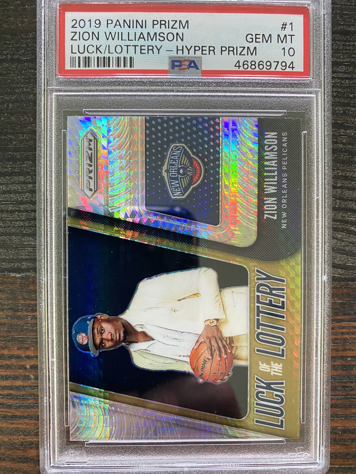ZION WILLIAMSON 2019-20 Prizm #1 HYPER PRIZM LUCK OF THE LOTTERY RC PSA 10
