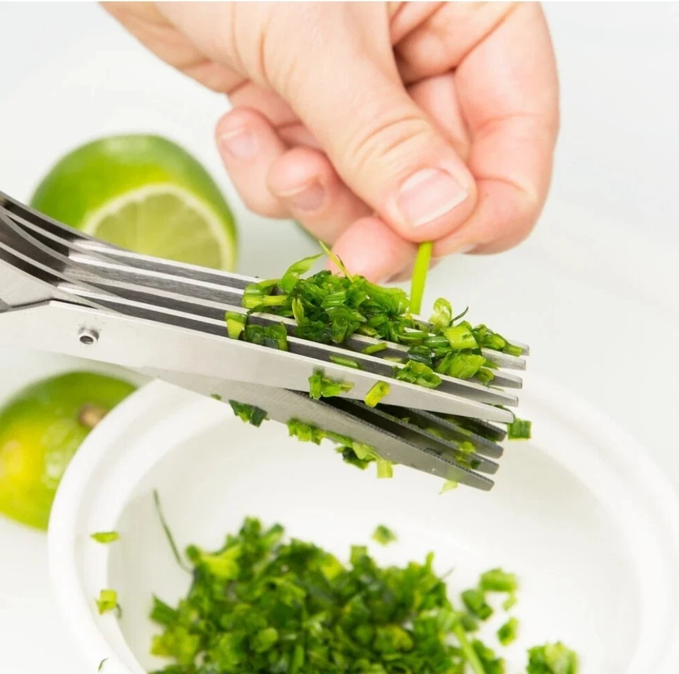 3 1/4" 5-Blade Stainless Steel Herb Shears with Blade Guard Mercer Culinary  - Image 3 of 4