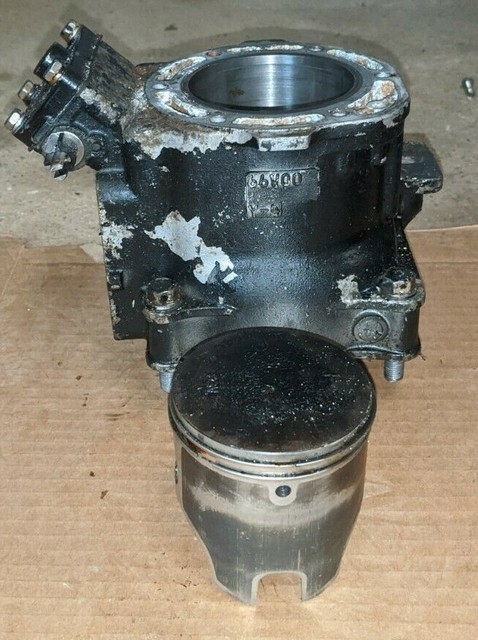 Двигатель yamaha gp1200