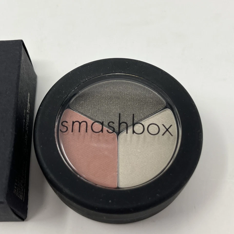 SMASHBOX Eye Shadow Trio VIEWFINDER 0.79 oz / 2.25 g Eyeshadow New Rare - Image 2 of 4