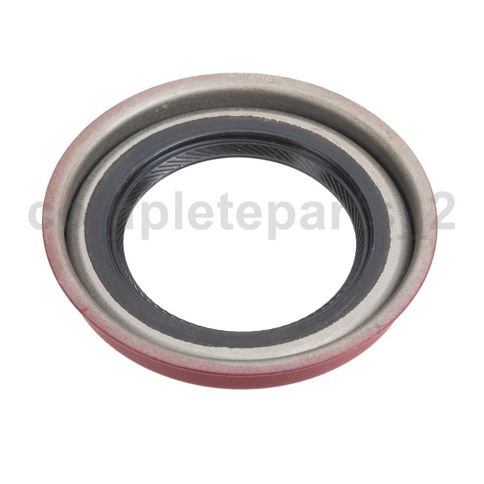2 Rear Wheel Seal Fits Nissan Urvan 2.5L 3.0L 2.4L - Image 2 of 4