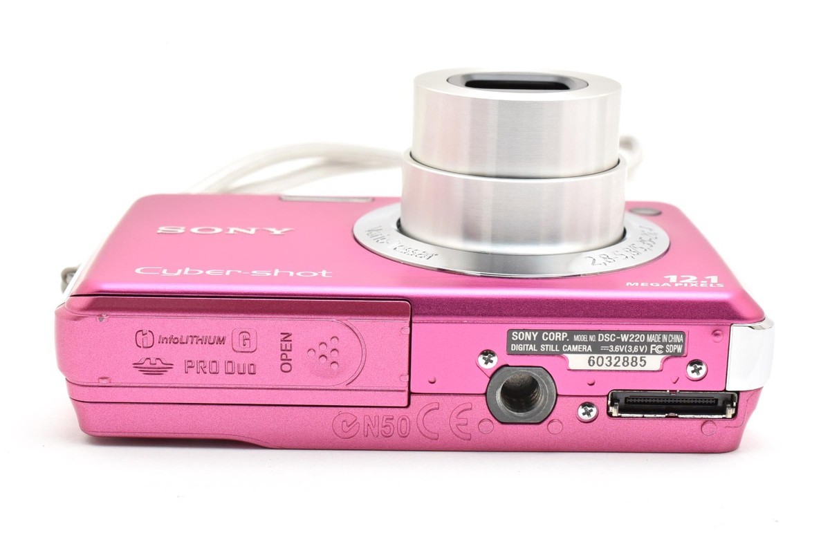 SONY Cyber-shot DSC-W220 ピンク Sony Cyber-shot DSC-W220 12.1MP Digital Camera - Pink for