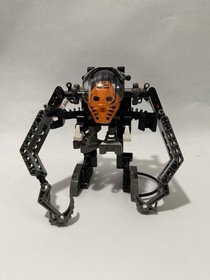 LEGO Bionicle Boxor (8556) with instruction booklets and most of the pieces