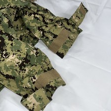 Navy Working Uniform NWU Type III Parka MEDIUM REGULAR