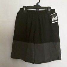 Boys shorts size Small running wicks moisture stretch zip pocket brand C9 NWT