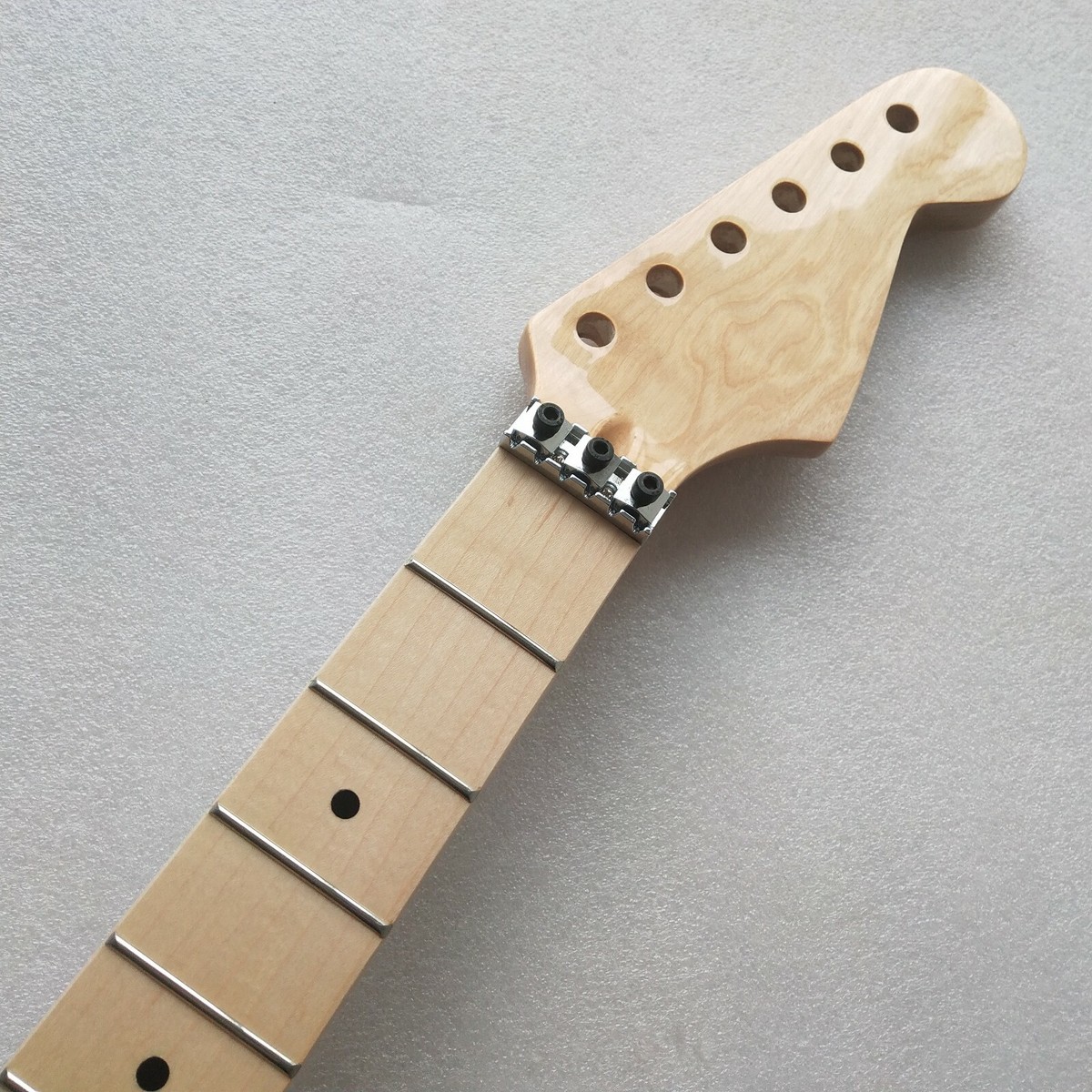 22 fret 25.5 inch guitar neck maple fingerboard Dot inlay Lock nut