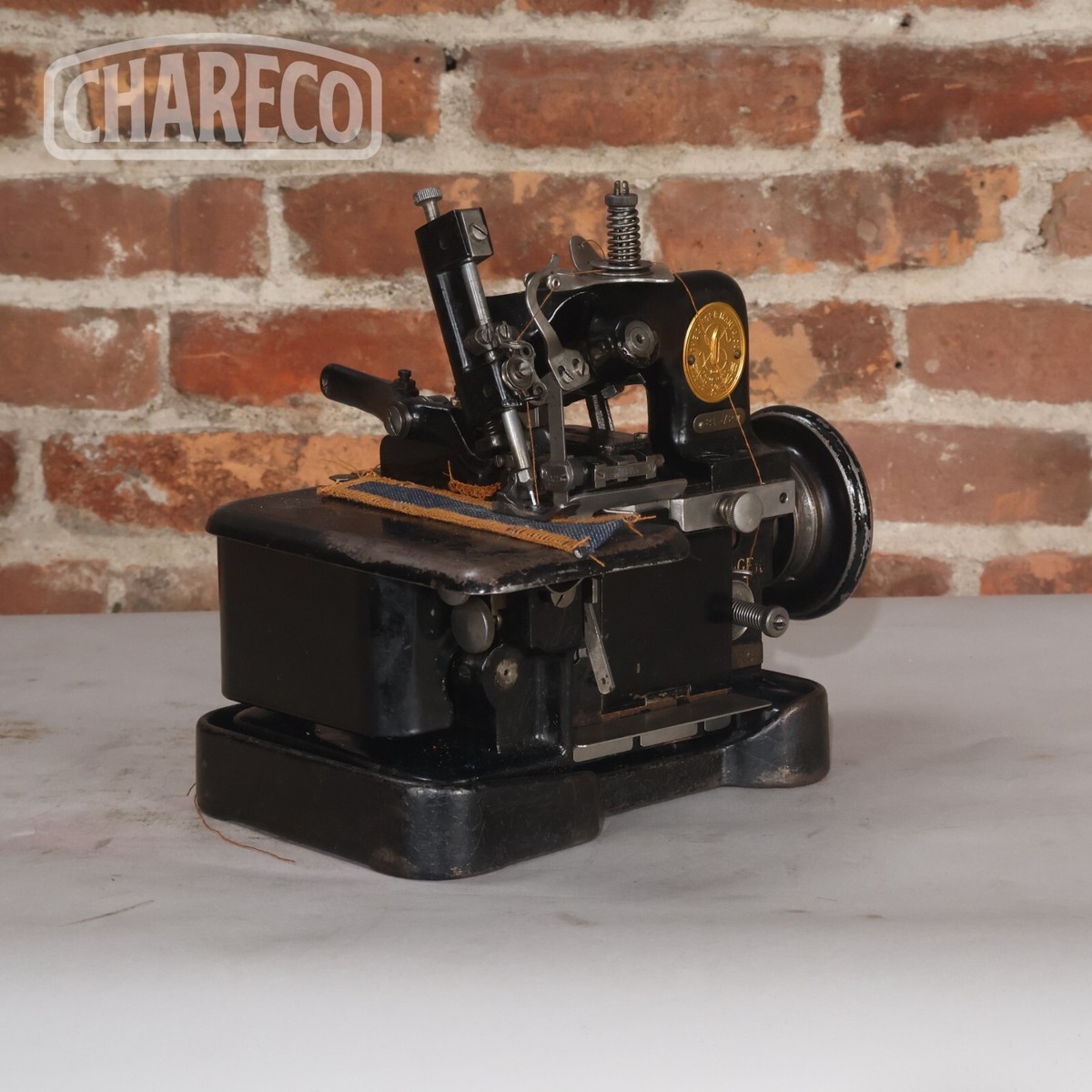 Singer 81-72 Overlock Machine for Denim Sewing | eBay