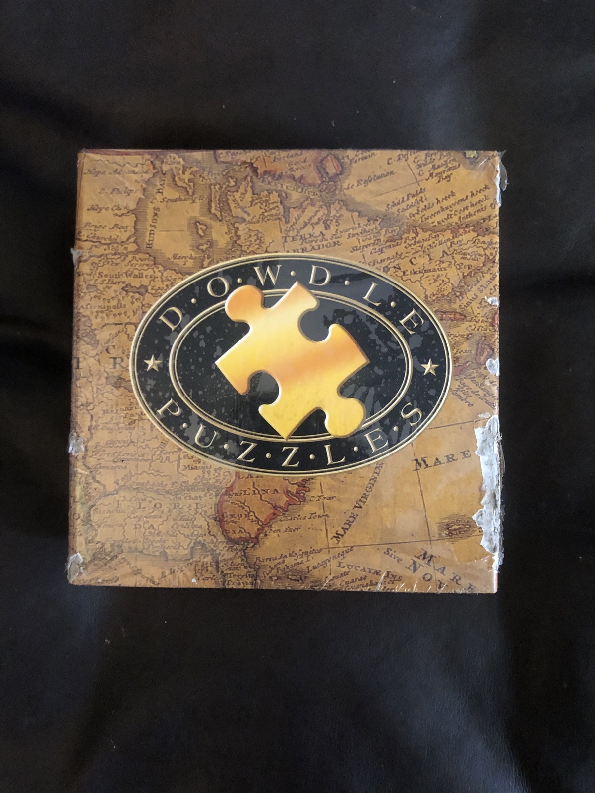 Christmas Around The World 500 Piece Jigsaw Puzzle - Special Gold Edition, Festive Gift For Adults & Teens - View #2