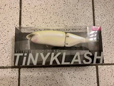 DRT Tiny Klash - Low Float #queen Glide bait MINT 2oz
