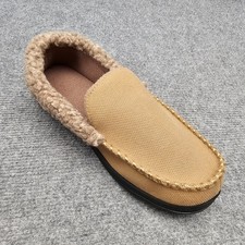 Isotoner Mens Moccasin Slippers Gel Memory Foam Indoor Outdoor Tan MD 8-9 NEW