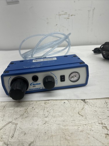 Nordson EFD 7012330 - Performus I Fluid Dispenser w/Analog Control,