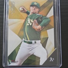 2015Topps Finest Sonny Gray Gold Refractor Parallel #94 31/50 Oakland Athletics