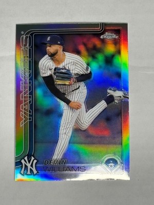 2025 Topps Chrome Devin Williams Rainbow Foil Parallel #153 New York Yankees