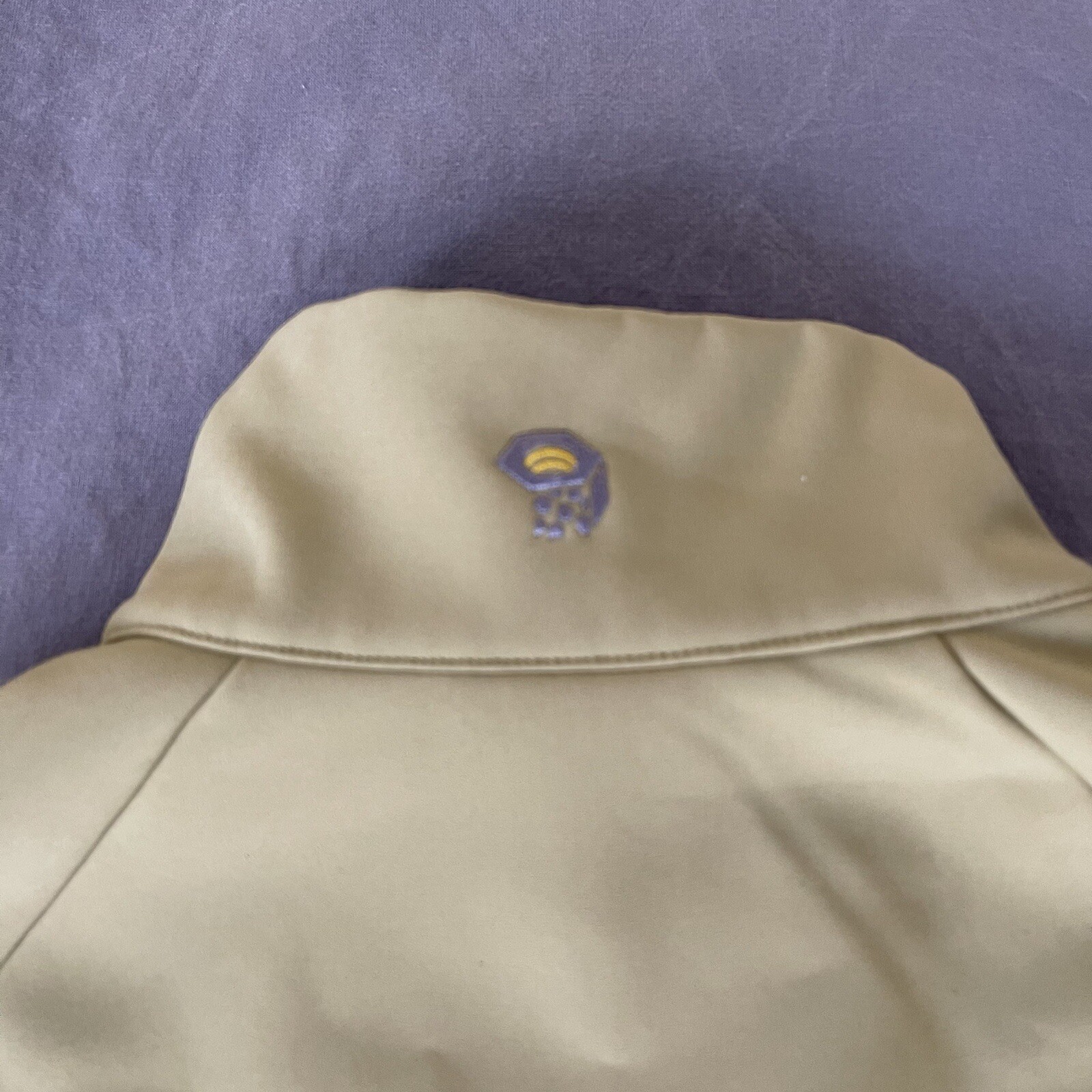 Mountain Hardware Womens Large Softshell Full Zip… - image 9