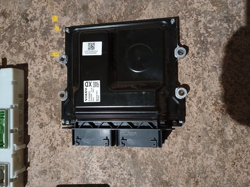 VOLVO V40 2.0 D2 SE MODELL 2015 MANUELL HALOGEN SCHEINWERFER DIESEL ECU KIT 31452623 - Bild 2 von 13