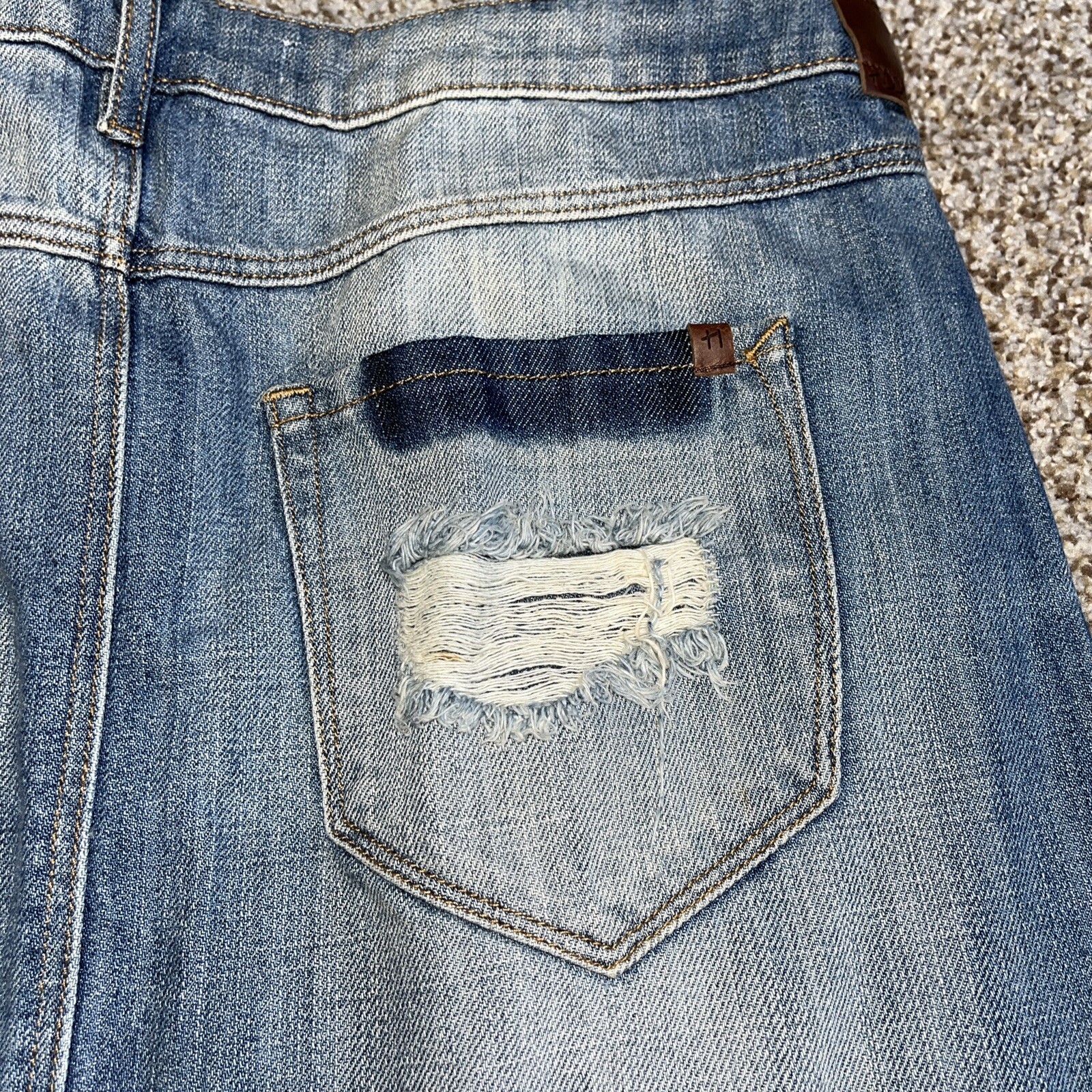 Hidden Jeans Denim Skirt Womens Size L Button Front Distressed Waist 34 - View 12