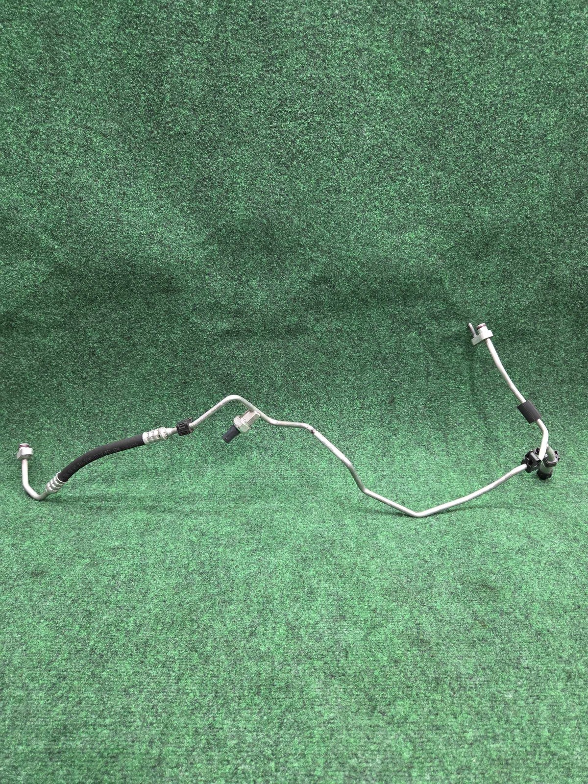 2015-2020 Mercedes Benz Gla 250 A/c Refrigerant Line 65k Mls Oem A2468302415