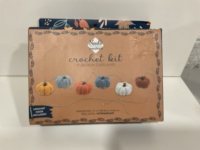 Needle Creations Pumpkins and Leaves Crochet Garland Kit