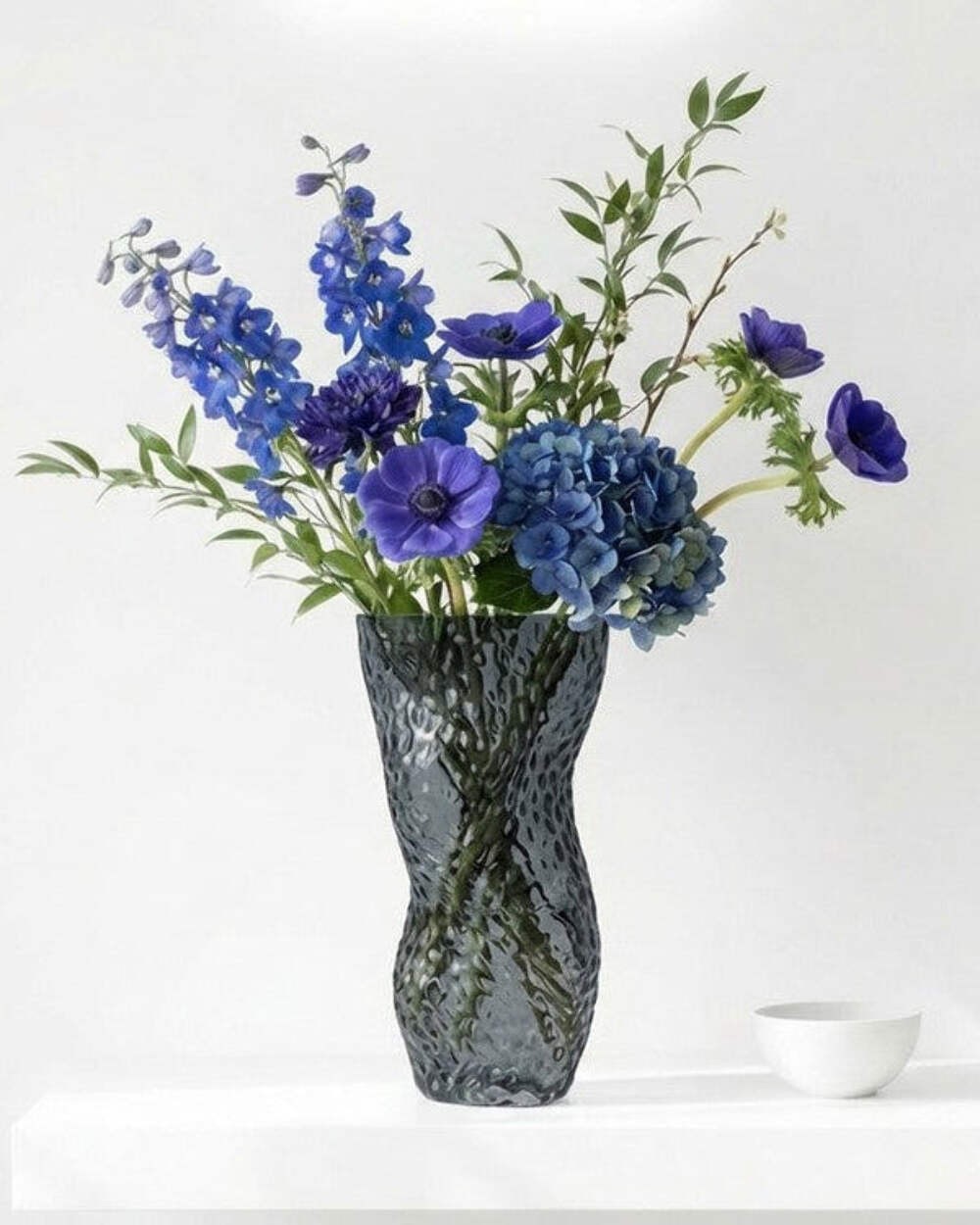 Grey Wavy Textured Glass Vase Home Decoration Glass Flower Vase