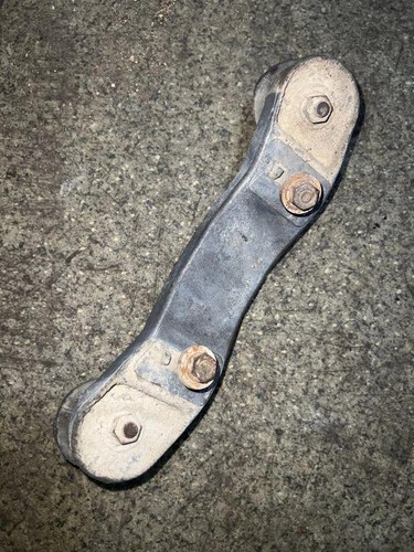 BMW 5 Touring E39 Getriebehalter 1096107 3.00 Diesel 135kw 1999 33962225