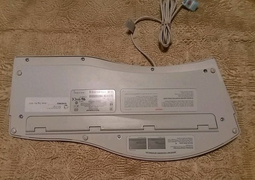 Microsoft Vintage 90's Natural Ergonomic Wired PS2 Keyboard White LR60161 - 第 6/11 張圖片